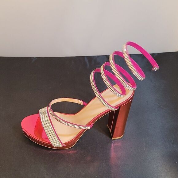 BRAND NEW WILD DIVA LOUNGS RHINESTONES EMBELLISHMENTS SANDAL - Picture 15 of 15